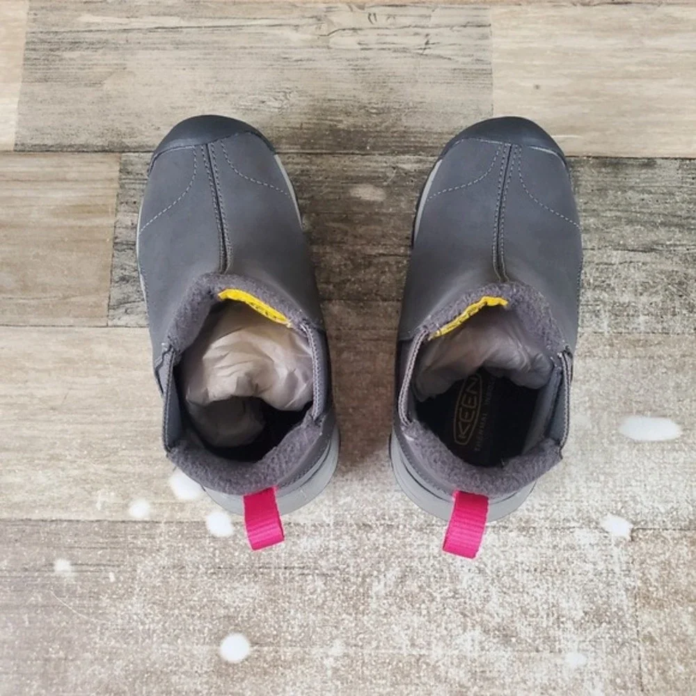 Keen Kids Kootenay III Chelsea Boot Sz‎ 8 Pull On Boot Black Gray Waterproof
